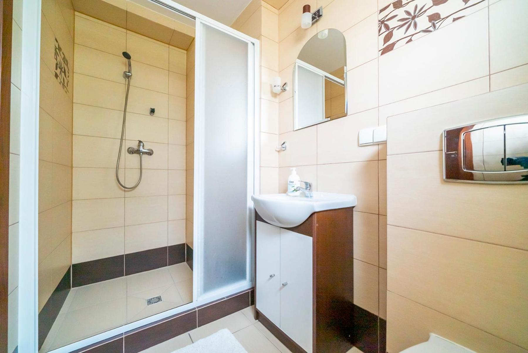 Homestay Jezynowa 30 *